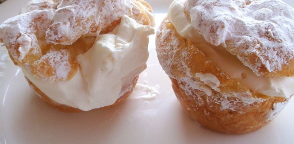 #htmlcaption_1369 Aunt Pat’s Famous Cream Puff Recipe
