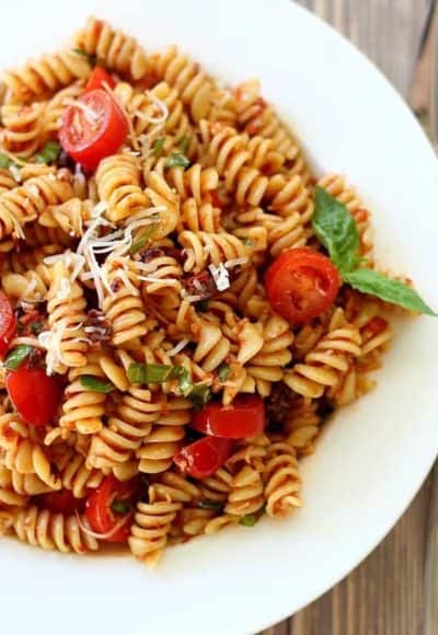 Pasta Salad with Sun-Dried Tomates, Basil and Parmesan Cheese