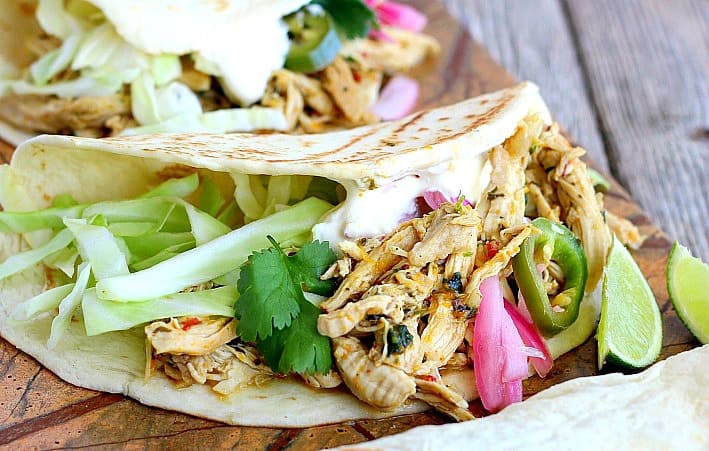 Chicken Taco with toppings 