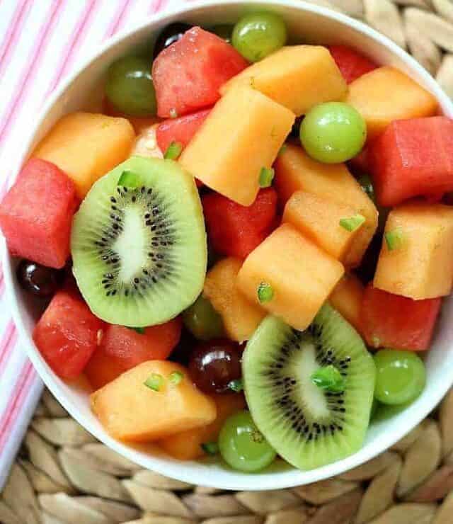 Fruit salad in a bowl