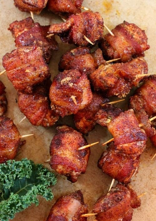 Bacon wrapped chicken top view with garnish